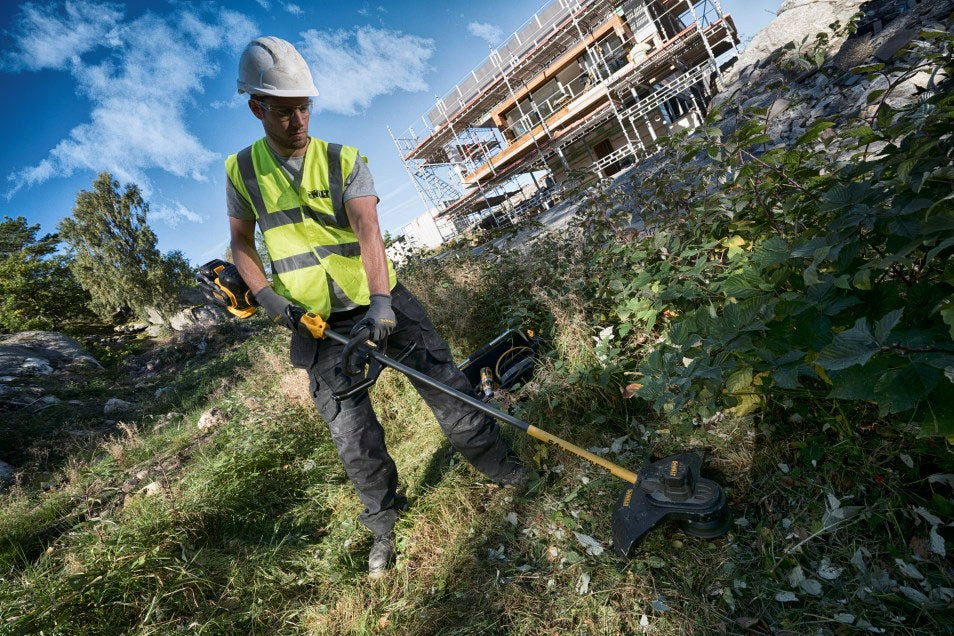 FLEXVOLT akutoitega võsalõikur