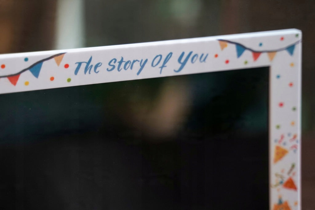 10,1 colio skaitmeninis nuotraukų rėmelis su WiFi ryšiu ir atspaudais, baltas