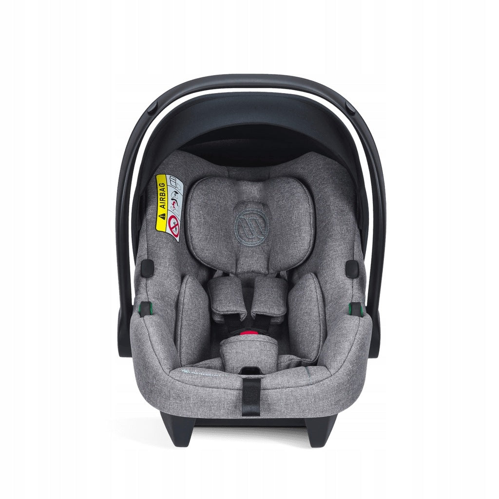„Avionaut Cosmo Smart“ 0–13 kg, 40–87 cm su „Dock 2.0“ pagrindu